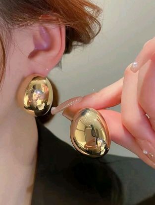 Picture of Button Earrings 
